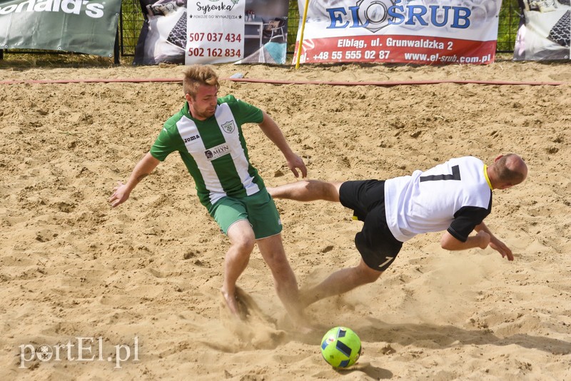 Piłkarskie emocje na plaży w Kadynach zdjęcie nr 181946