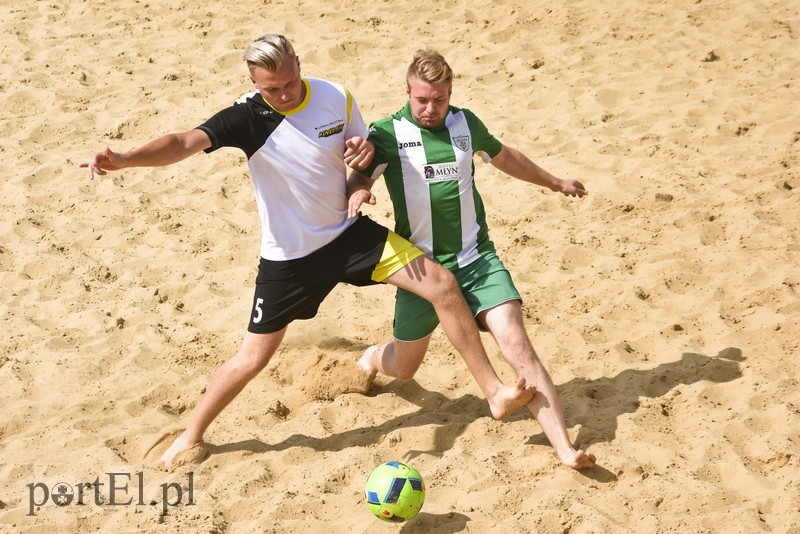 Piłkarskie emocje na plaży w Kadynach zdjęcie nr 181943