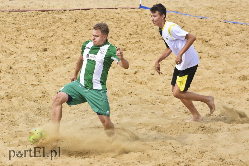Piłkarskie emocje na plaży w Kadynach zdjęcie nr 181948