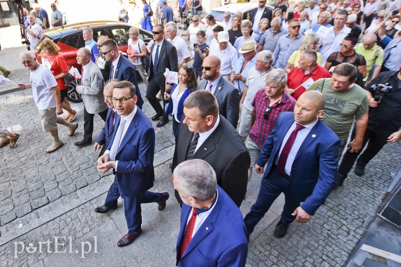 Premier z wizytą, przekop na wybory zdjęcie nr 182785