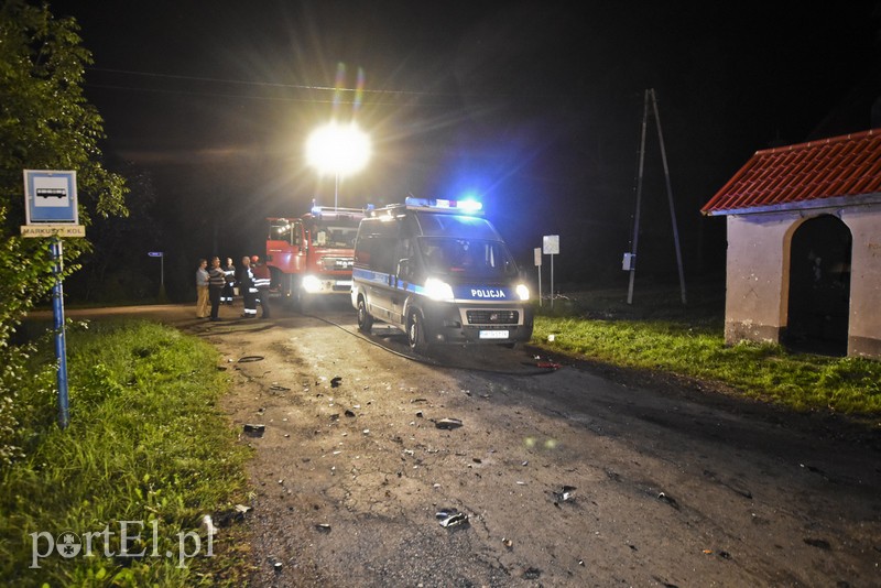 Groźny wypadek pod Markusami, 6 osób w szpitalu zdjęcie nr 183024