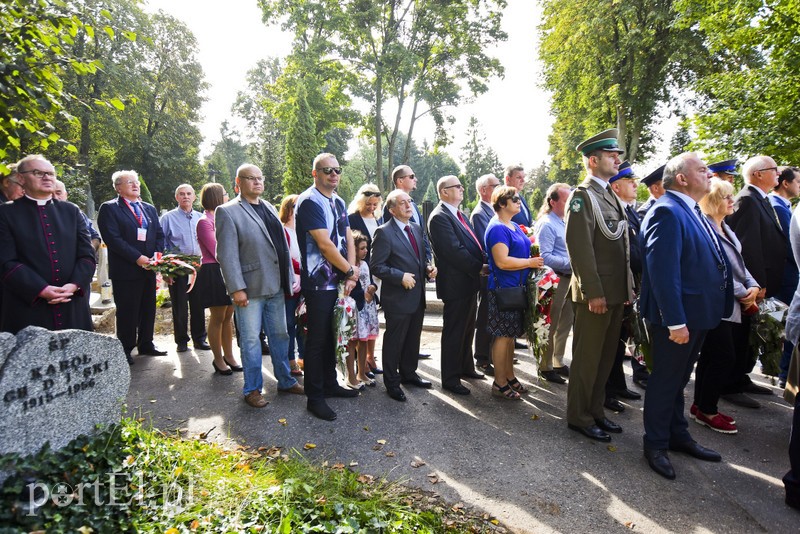 Pamiętamy o bohaterach zdjęcie nr 183399