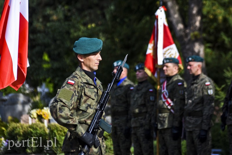 Pamiętamy o bohaterach zdjęcie nr 183394