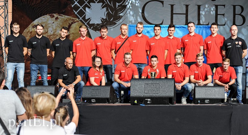 Prezentacja Meblarzy zdjęcie nr 183715