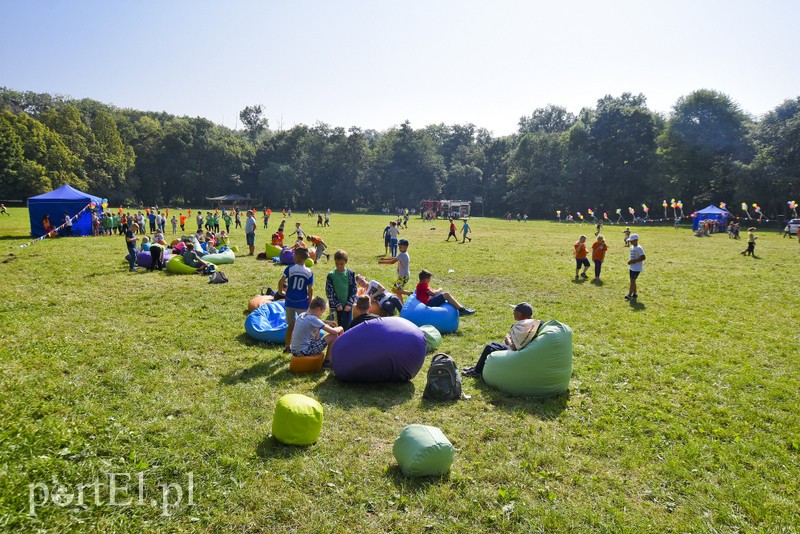 Wakacje pożegnali festynem zdjęcie nr 183915