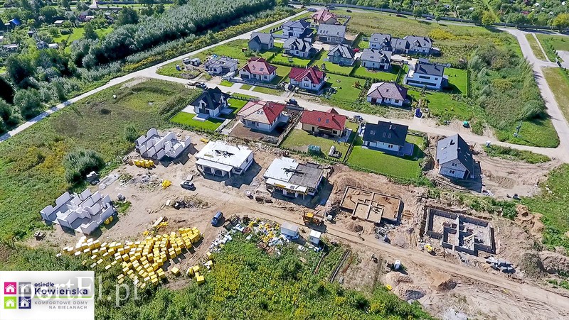 Zobacz jak powstaje nowe osiedle domów na Bielanach zdjęcie nr 184207