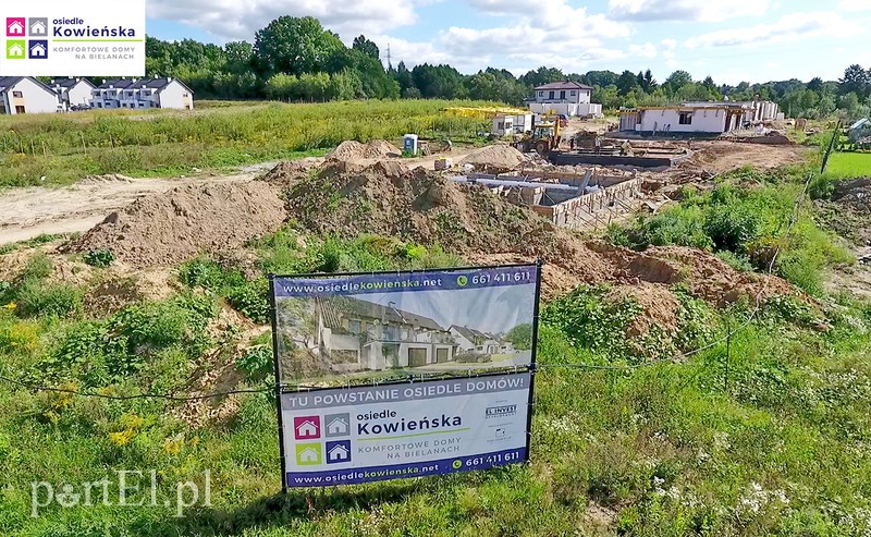 Zobacz jak powstaje nowe osiedle domów na Bielanach zdjęcie nr 184208