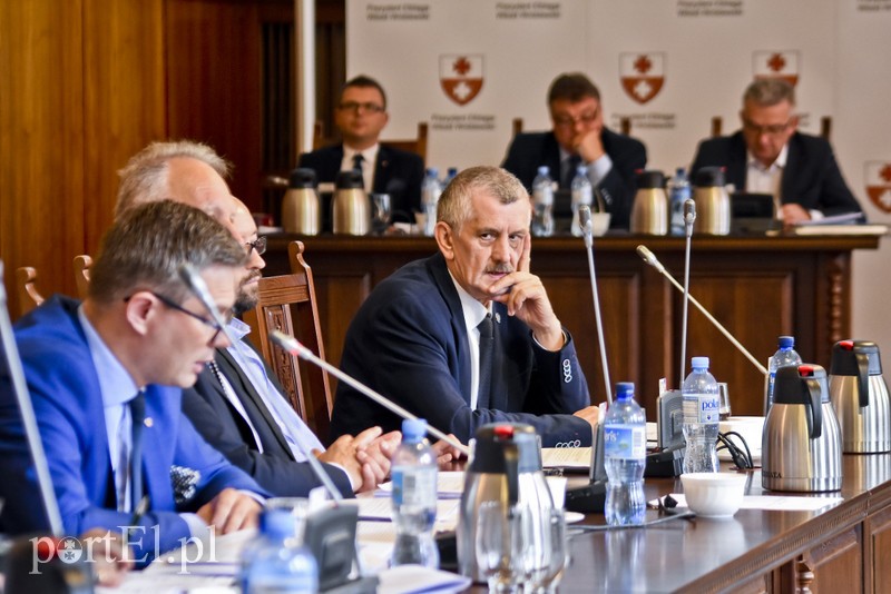 Dzisiaj sesja Rady Miejskiej. Oglądaj na żywo! zdjęcie nr 184404