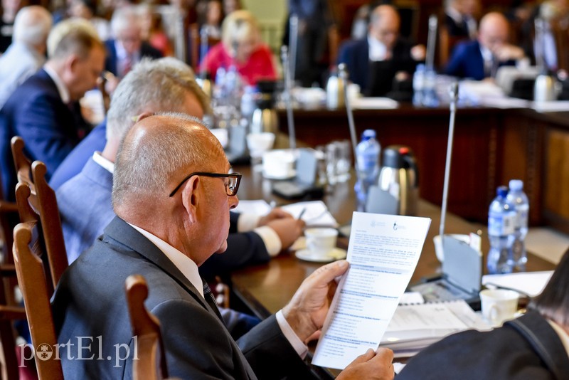 Dzisiaj sesja Rady Miejskiej. Oglądaj na żywo! zdjęcie nr 184387