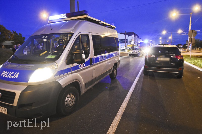 Zderzenie bmw z toyotą na ul. Płk.Dąbka zdjęcie nr 184423