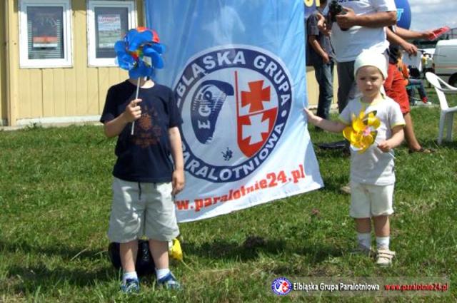 Paralotnie na pikniku lotniczym zdjęcie nr 14746