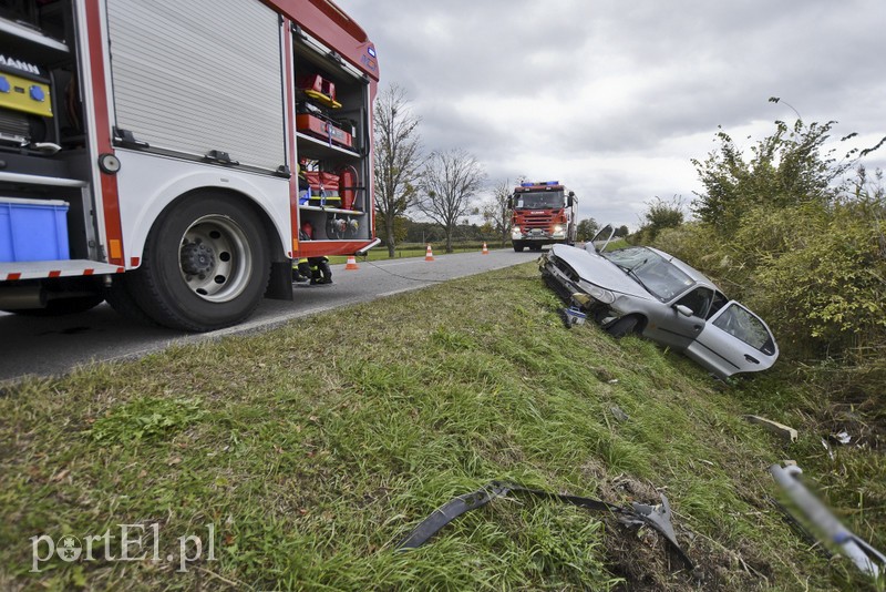 Wypadek w Jagodnie, dwie osoby w szpitalu zdjęcie nr 185722
