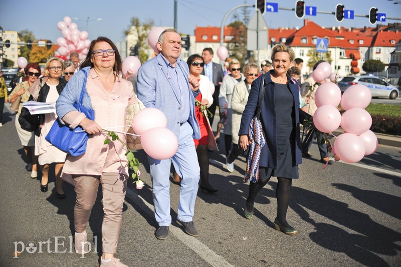 Badając się zwiększasz swoje szanse zdjęcie nr 186337