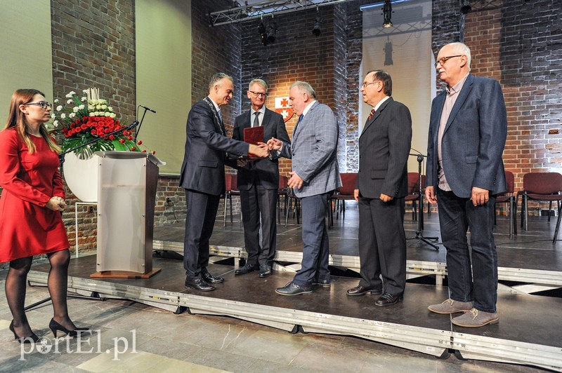 Mniej polityki, więcej współpracy zdjęcie nr 187050