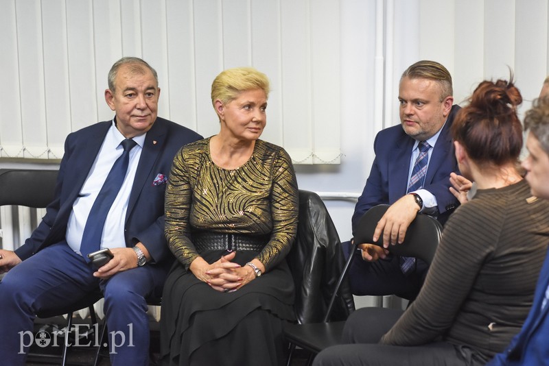 Kandydaci czekają na wyniki. To będzie emocjonująca noc zdjęcie nr 187427