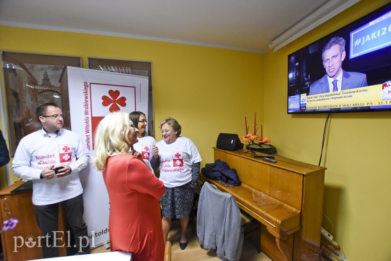 Kandydaci czekają na wyniki. To będzie emocjonująca noc zdjęcie nr 187438