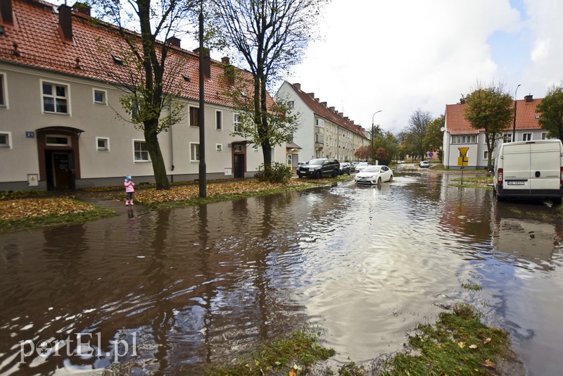 Ul. Rechniewskiego zalana zdjęcie nr 187569