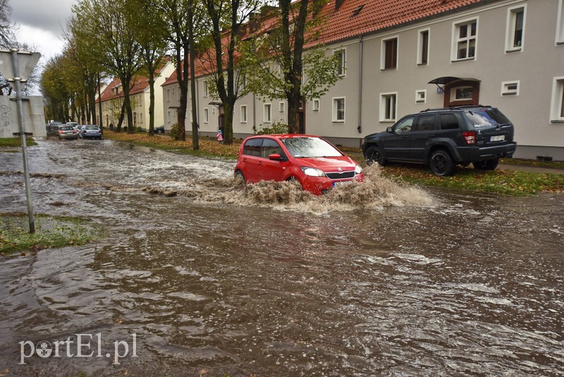 Ul. Rechniewskiego zalana zdjęcie nr 187572