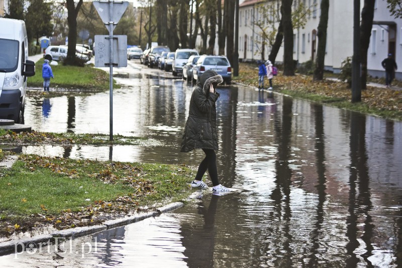 Ul. Rechniewskiego zalana zdjęcie nr 187578