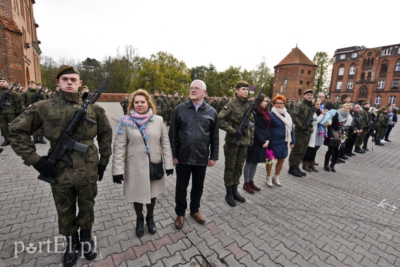 Ochotnicy stali się żołnierzami zdjęcie nr 187717