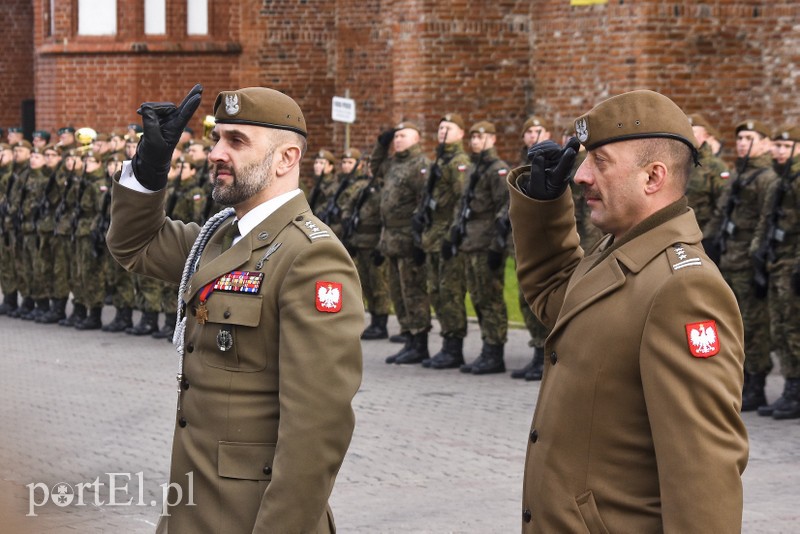 Ochotnicy stali się żołnierzami zdjęcie nr 187690