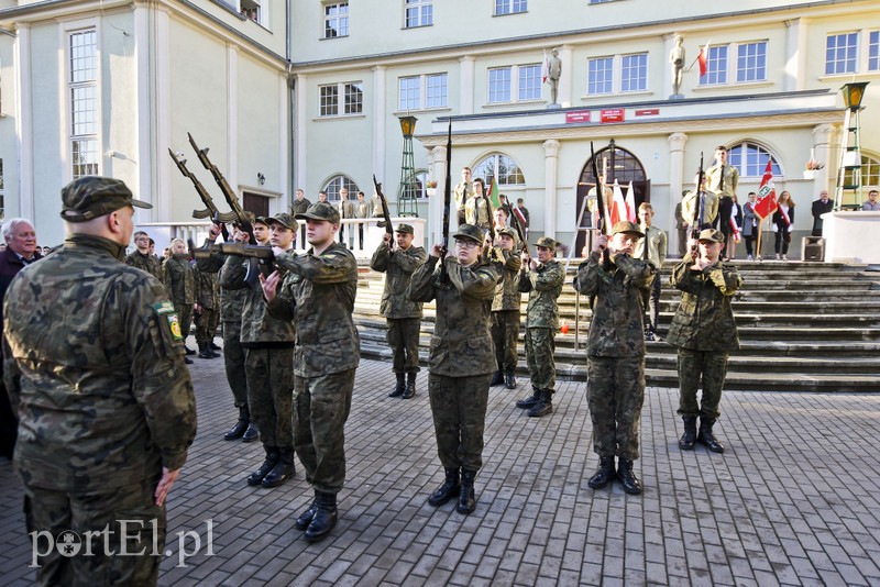 ZSZ dąb pamięci zdjęcie nr 188402