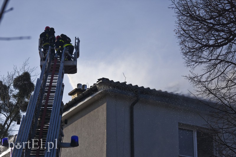 Elbląg Pożar poddasza budynku przy ul. Dojazdowej