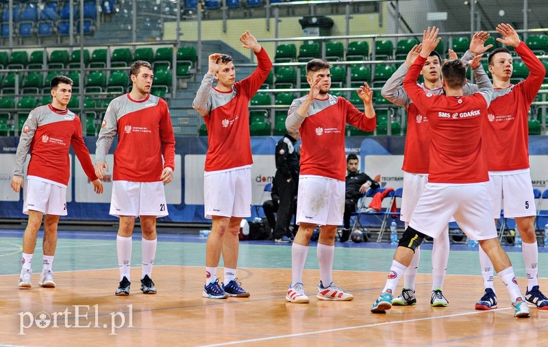 Szósta porażka Meblarzy w lidze zdjęcie nr 190203