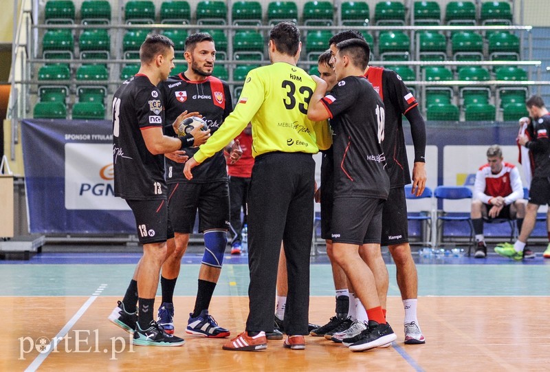 Szósta porażka Meblarzy w lidze zdjęcie nr 190206