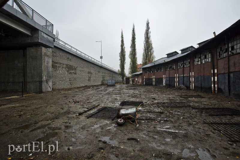 Pod wiaduktem przejścia nie ma zdjęcie nr 191624