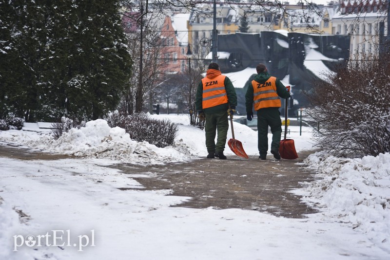 Jest śnieg, są problemy zdjęcie nr 192441