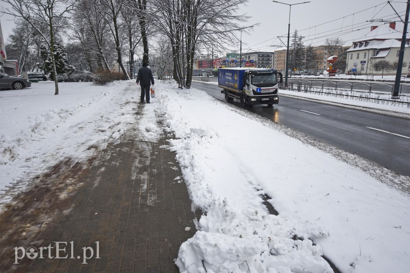 Jest śnieg, są problemy zdjęcie nr 192434