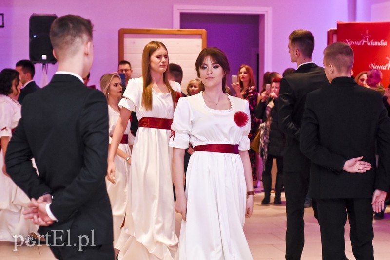 IV LO: Studniówka ze sportowym akcentem zdjęcie nr 192564