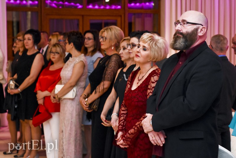 IV LO: Studniówka ze sportowym akcentem zdjęcie nr 192553