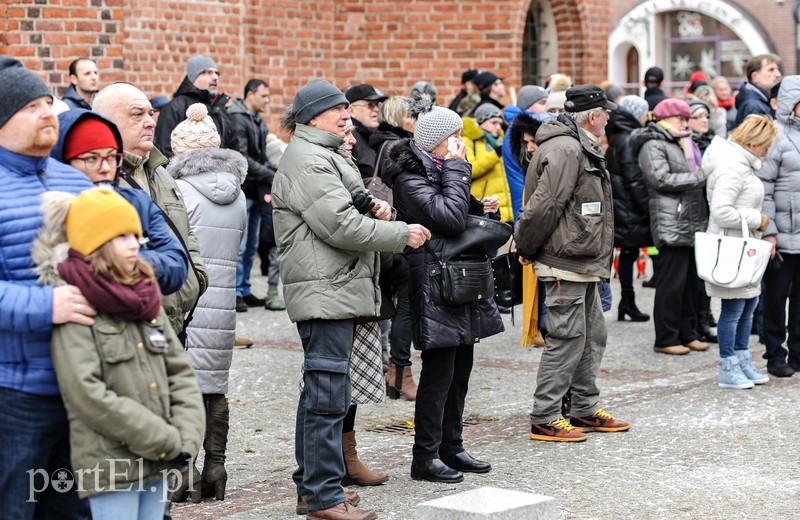 Elbląg pożegnał Pawła Adamowicza zdjęcie nr 193386