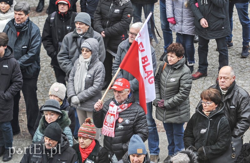 Elbląg pożegnał Pawła Adamowicza zdjęcie nr 193401