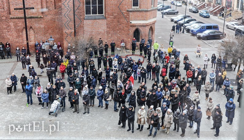 Elbląg pożegnał Pawła Adamowicza zdjęcie nr 193402