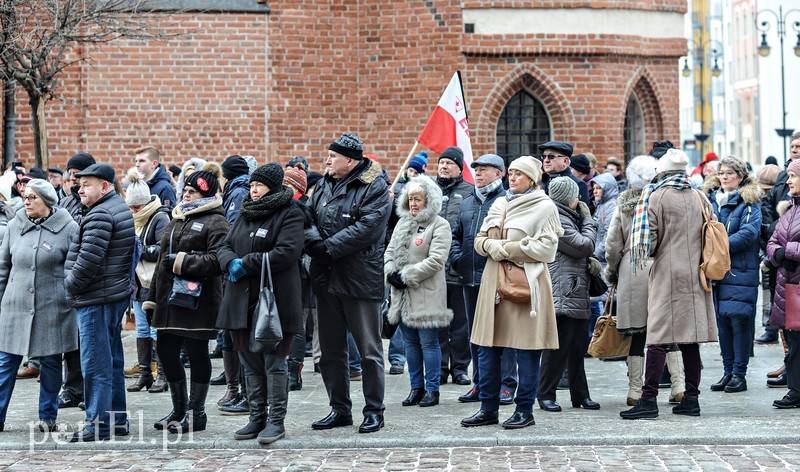 Elbląg pożegnał Pawła Adamowicza zdjęcie nr 193382