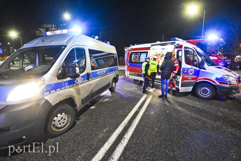 Zderzenie opla z audi na skrzyżowaniu ulic Niskiej i Nowej zdjęcie nr 194109