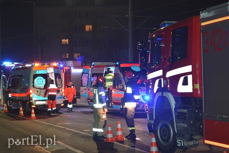 Pijany 19-latek szalał autem na ul. Dąbka. Oto skutek zdjęcie nr 194940