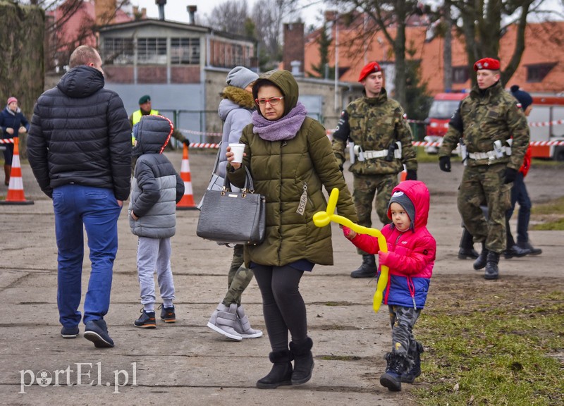 Żołnierze zapraszają na piknik. Co Wy NA TO? zdjęcie nr 196196