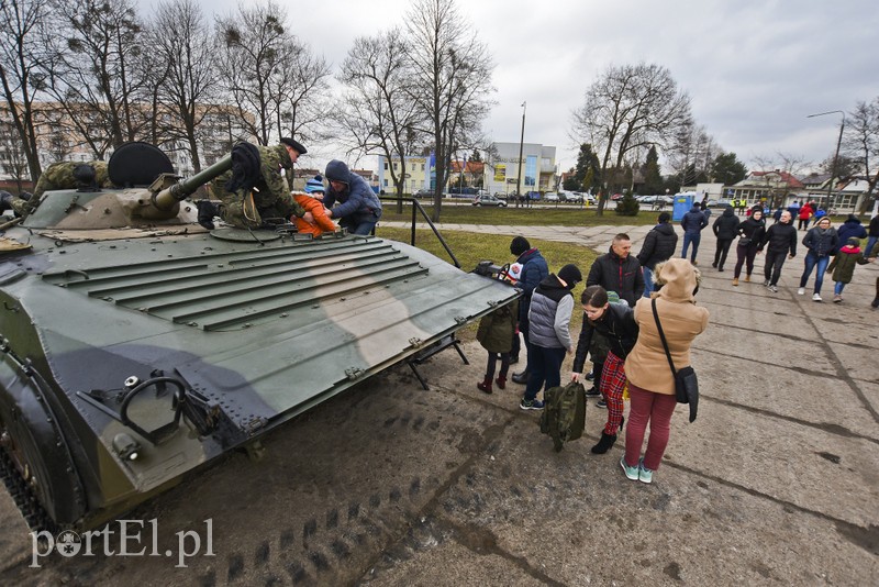 Żołnierze zapraszają na piknik. Co Wy NA TO? zdjęcie nr 196157