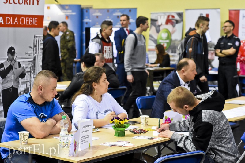 Praca czeka na fachowców i nie tylko zdjęcie nr 197784