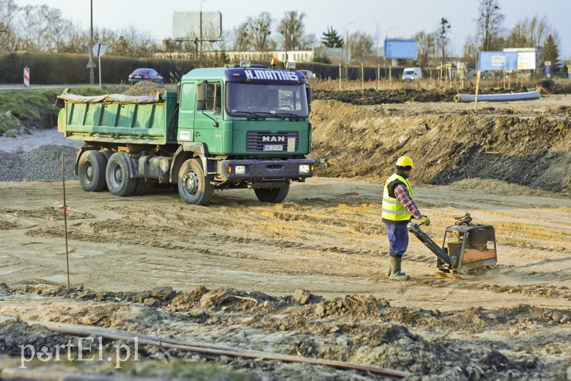 Castorama otwarta, rondo w budowie zdjęcie nr 197922