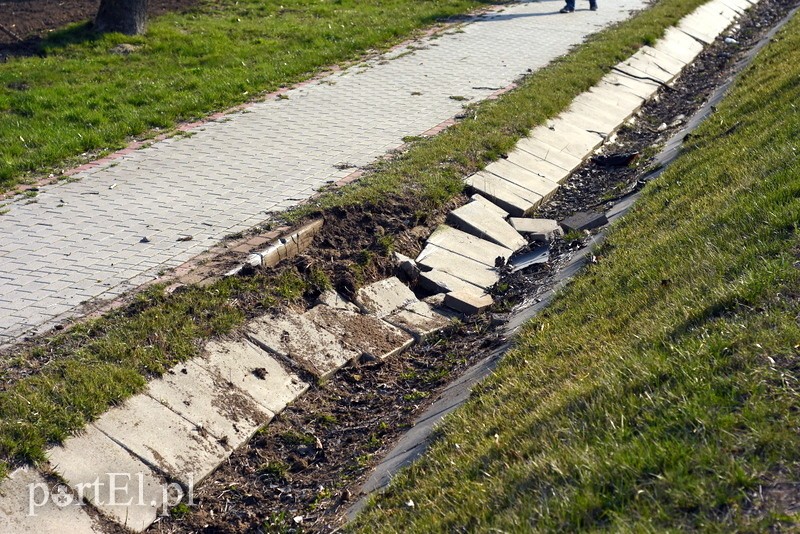  Wypadek w Kazimierzowie zdjęcie nr 198066