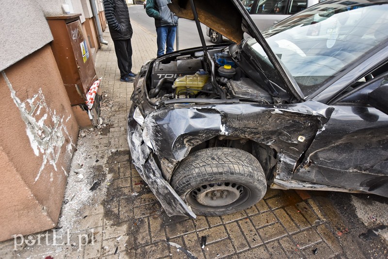 Kolizja audi z mercedesem na ul. Malborskiej zdjęcie nr 198410