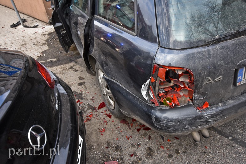 Kolizja audi z mercedesem na ul. Malborskiej zdjęcie nr 198415