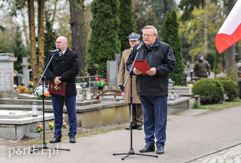  Wciąż pamiętamy, dlatego tu jesteśmy zdjęcie nr 198504