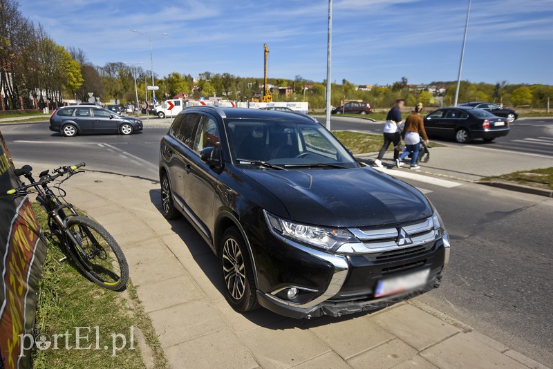 Potrącenie zakonnicy i rowerzysty zdjęcie nr 199341