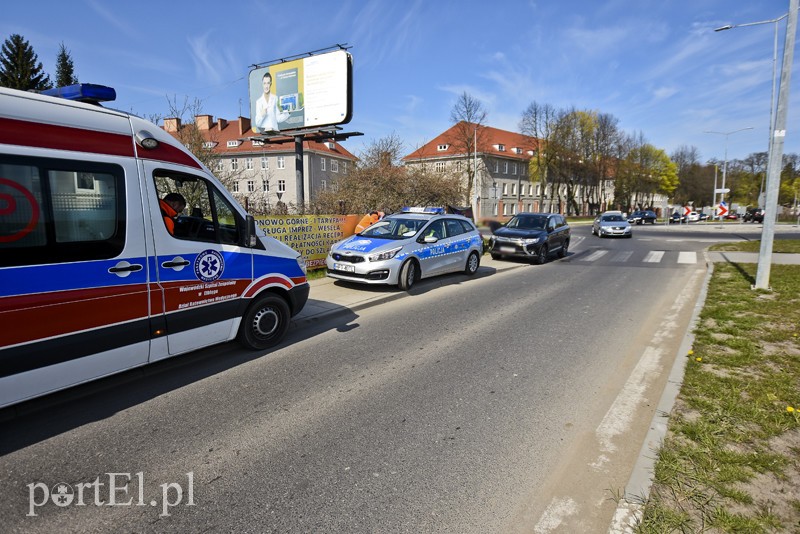 Potrącenie zakonnicy i rowerzysty zdjęcie nr 199337